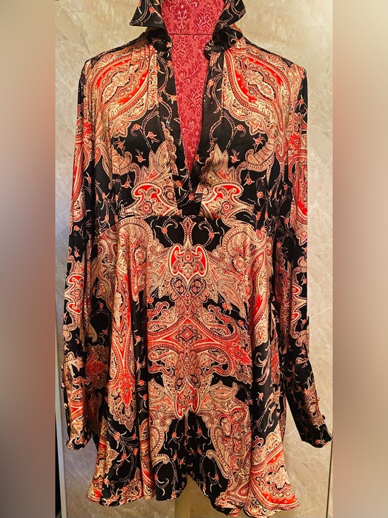 Free People Dresses & Skirts - 🔥 🔥 Free People Field of Butterflies Paisley Print Long Sleeve Dress —